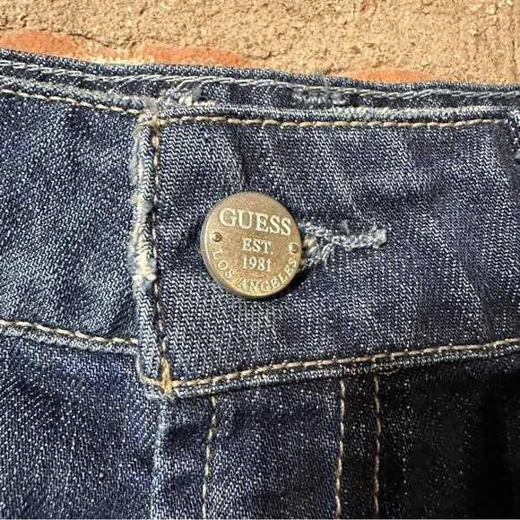 Guess Jeans size 25 distressed destroyed Cutoff Denim Jean Short Shorts - Picture 5 of 15